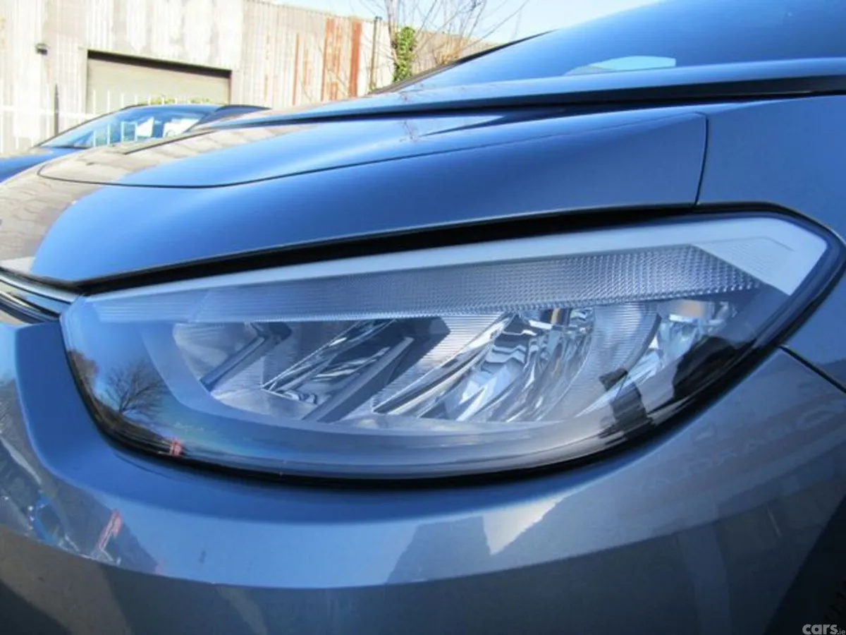 Volkswagen ID.3 Hatchback, Electric, 2021, Blue