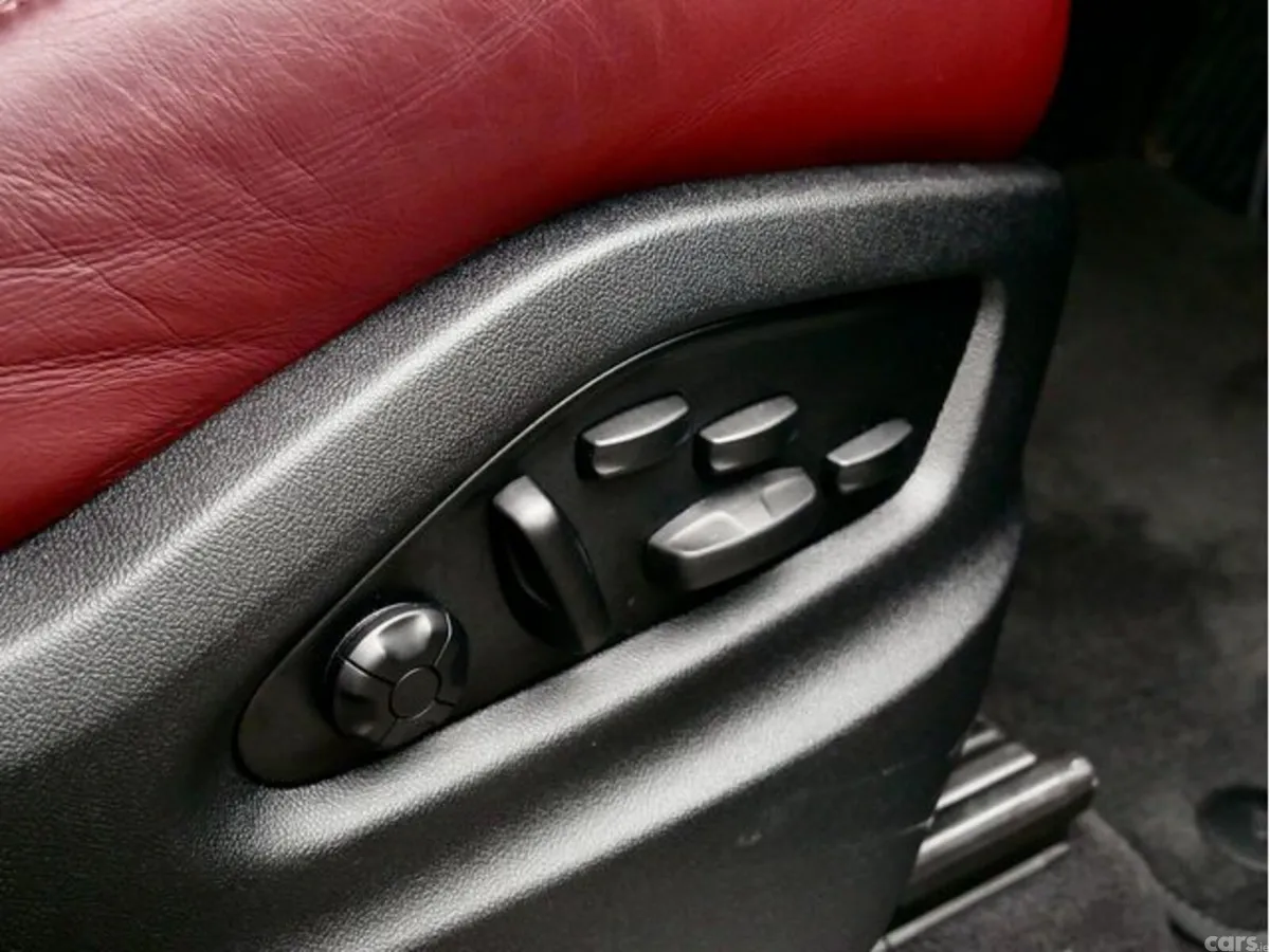 Porsche Cayenne SUV, Petrol Plug-in Hybrid, 2024, Grey