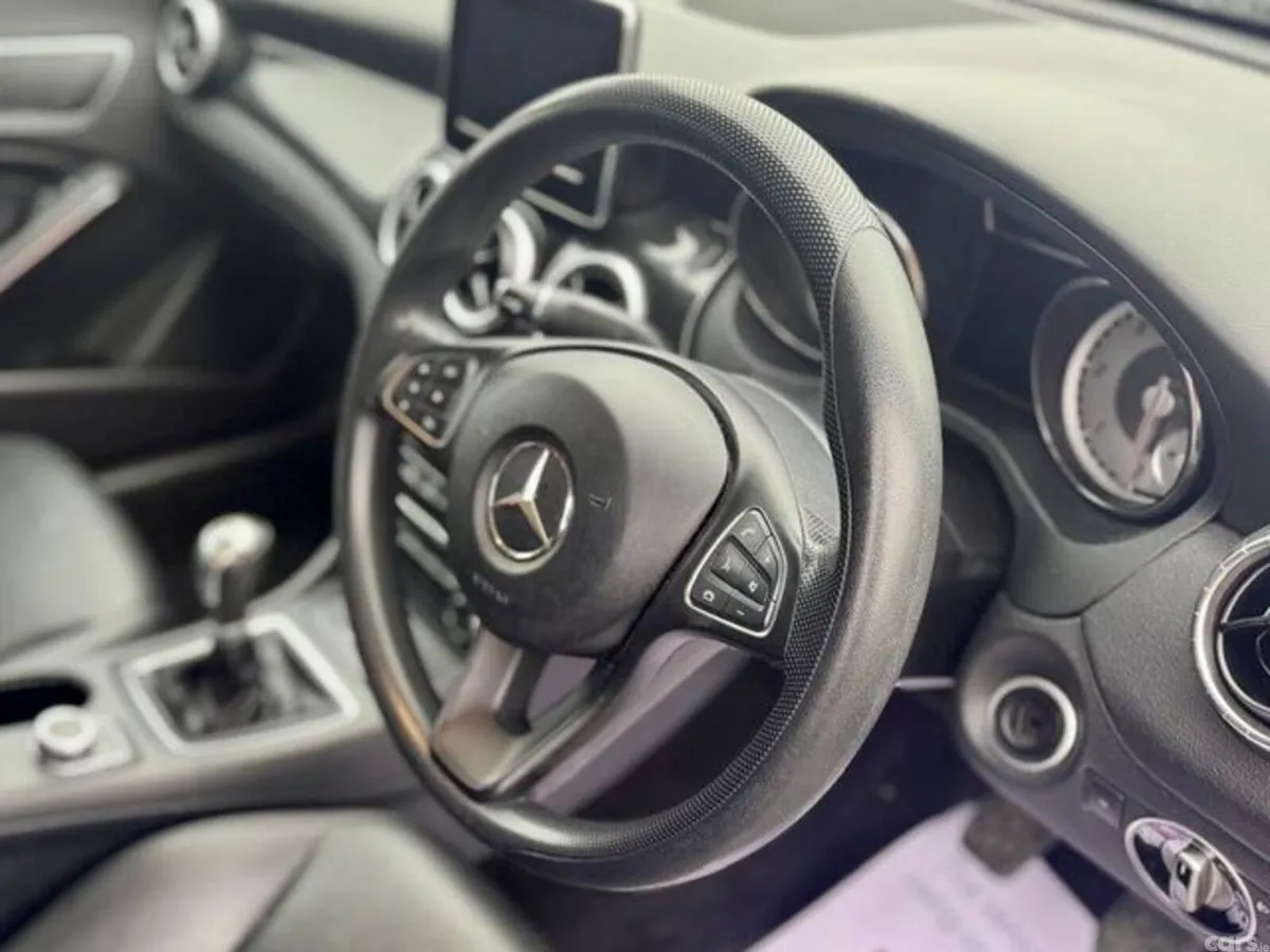 Mercedes-Benz CLA Saloon, Diesel, 2015, Black