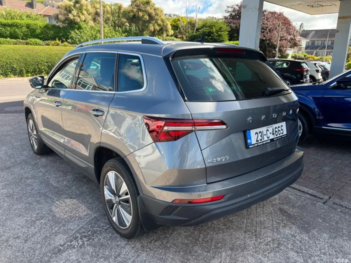 Skoda Karoq SUV, Diesel, 2023, Grey