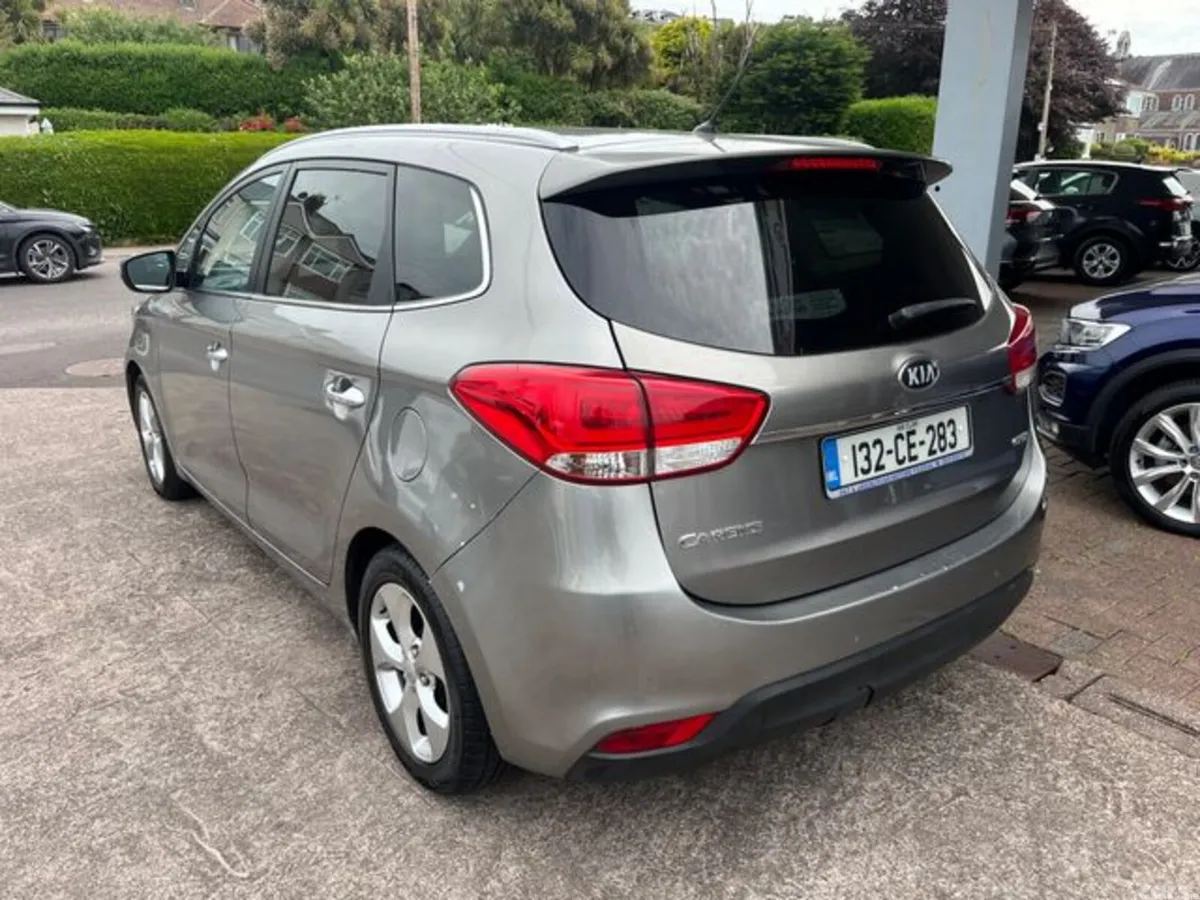 Kia Carens Estate, Diesel, 2013, Silver