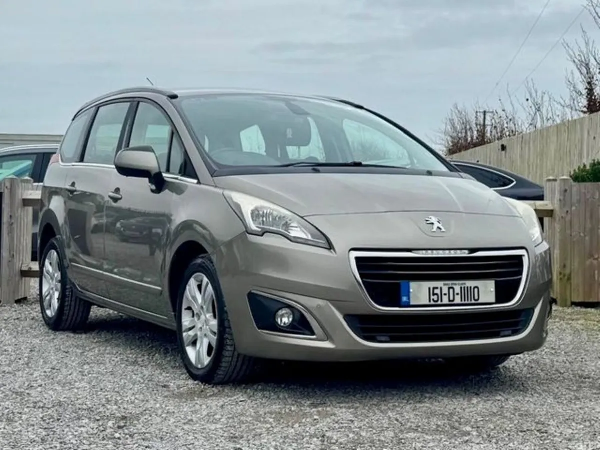 Peugeot 5008 MPV, Diesel, 2015, Grey