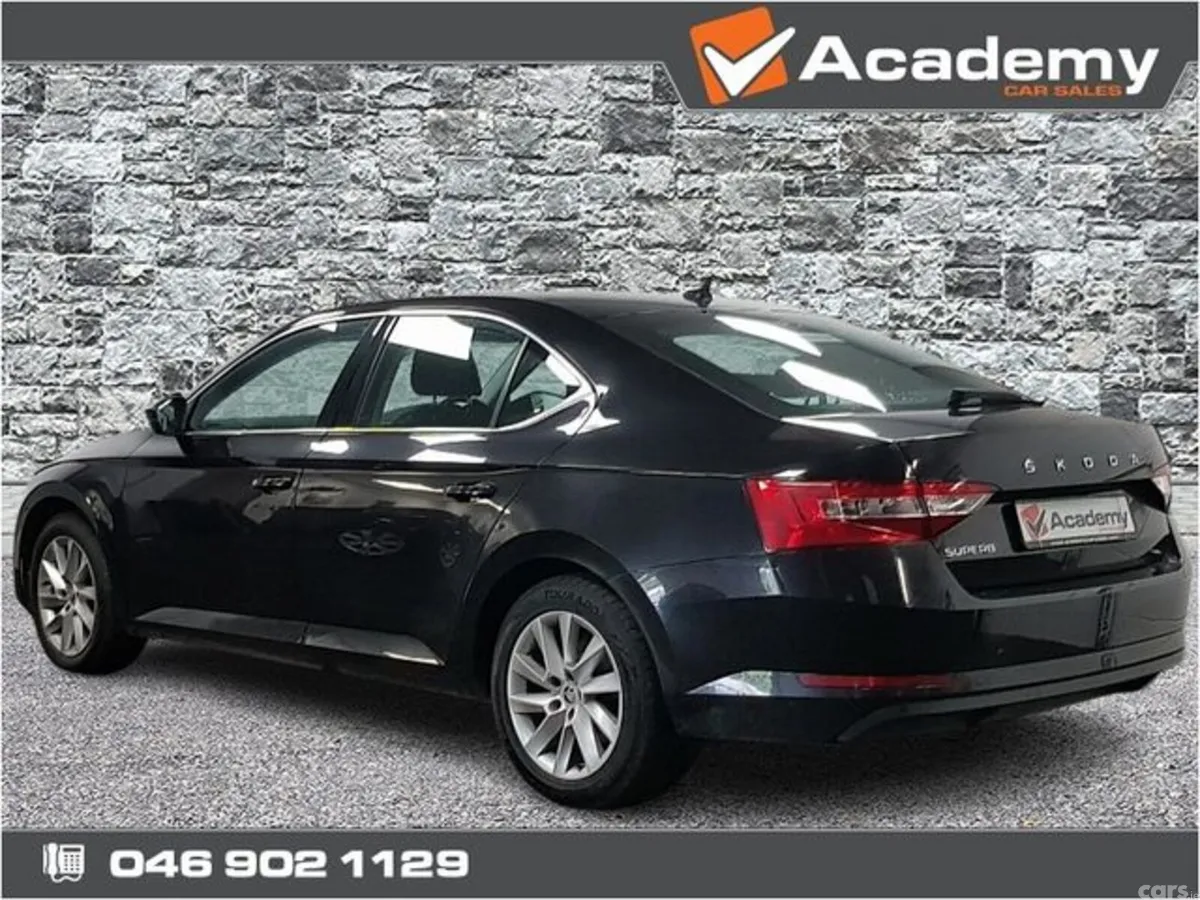 Skoda Superb Saloon, Diesel, 2023, Black