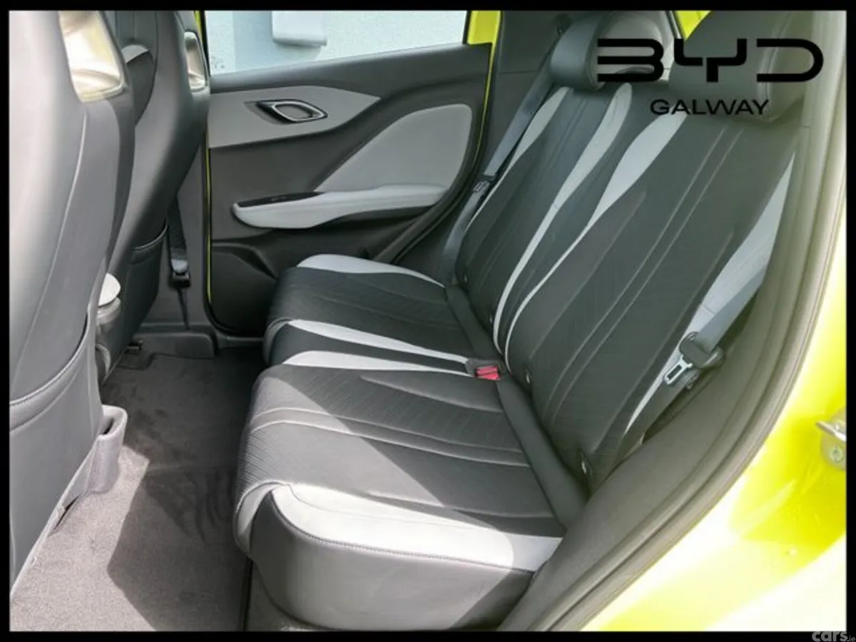 BYD DOLPHIN SURF Hatchback, Electric, 2026, Green