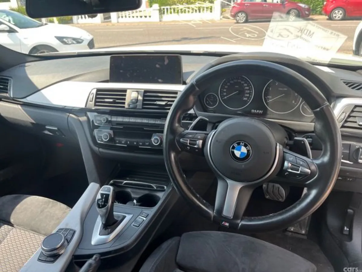 BMW 3-Series Saloon, Diesel, 2017, White