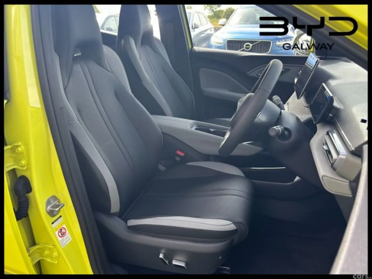BYD DOLPHIN SURF Hatchback, Electric, 2026, Green