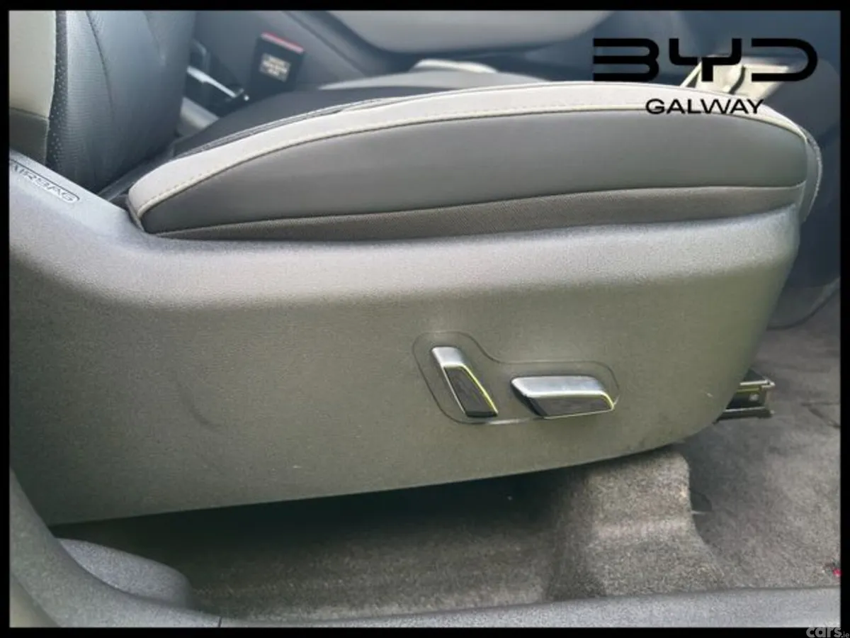 BYD DOLPHIN SURF Hatchback, Electric, 2026, Green