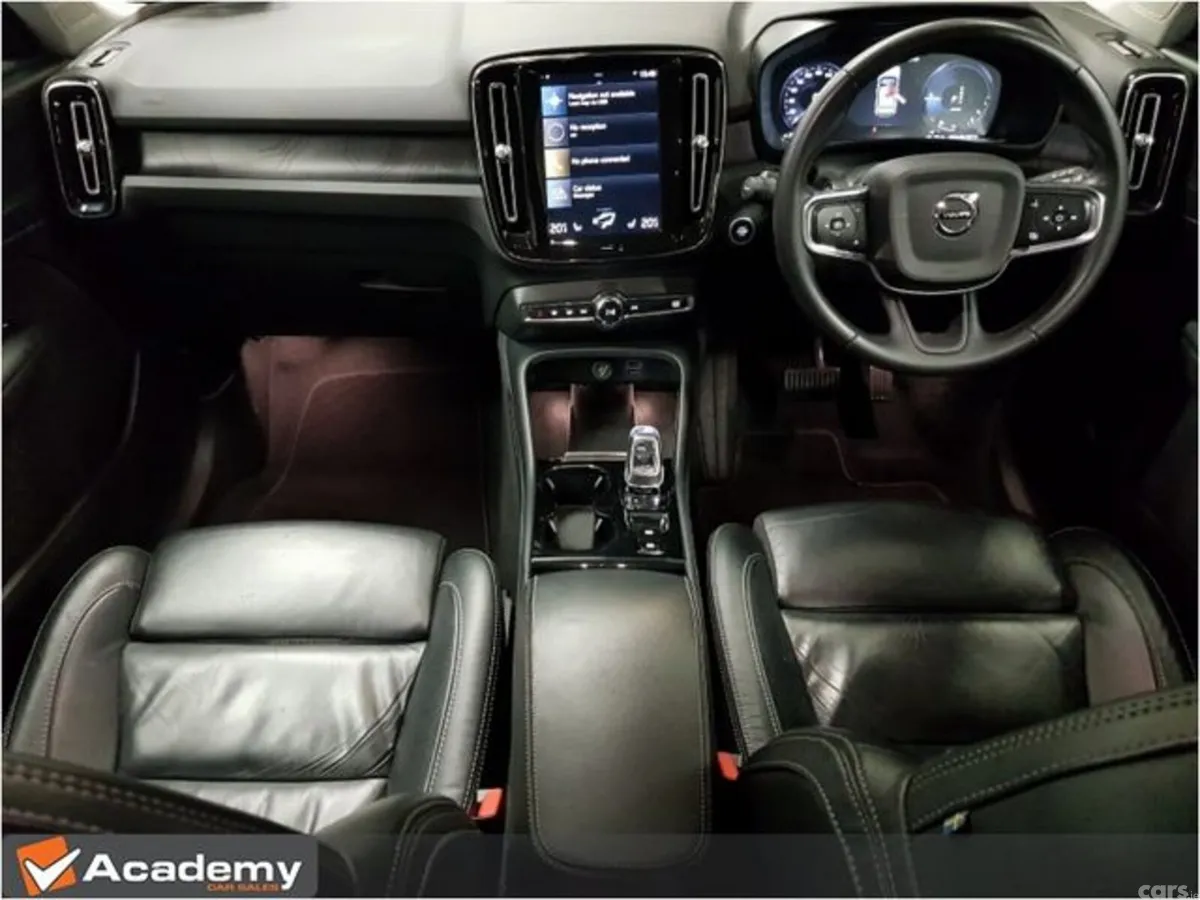 Volvo XC40 Estate, Petrol Plug-in Hybrid, 2023, Black