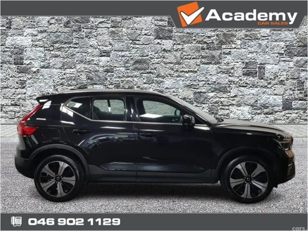 Volvo XC40 Estate, Petrol Plug-in Hybrid, 2023, Black