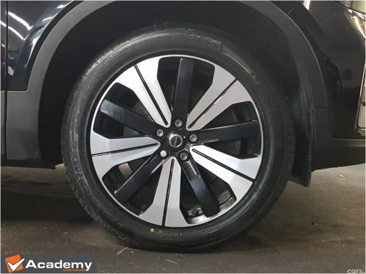 Volvo XC40 Estate, Petrol Plug-in Hybrid, 2023, Black