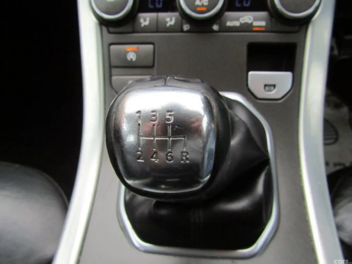 Land Rover Range Rover Evoque Estate, Diesel, 2015, White