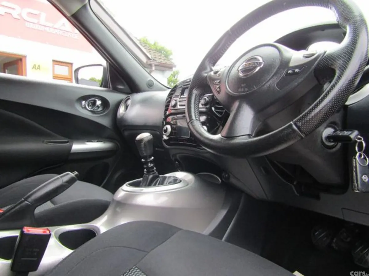 Nissan Juke Hatchback, Diesel, 2016, Black