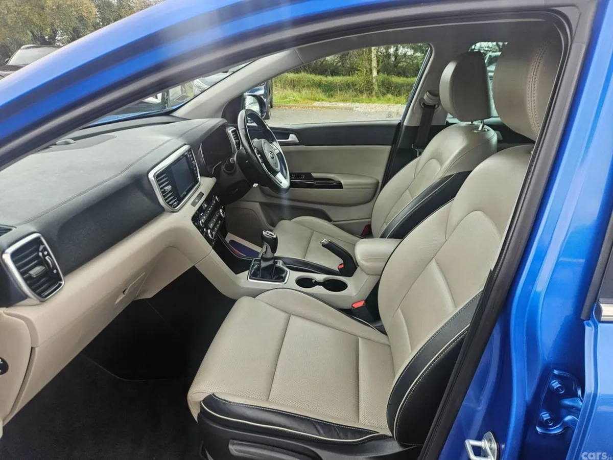 Kia Sportage SUV, Diesel, 2019, Blue