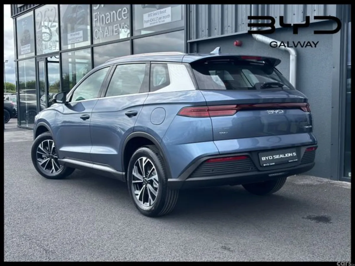 BYD SEALION 5 MPV, Petrol Plug-in Hybrid, 2026, Blue
