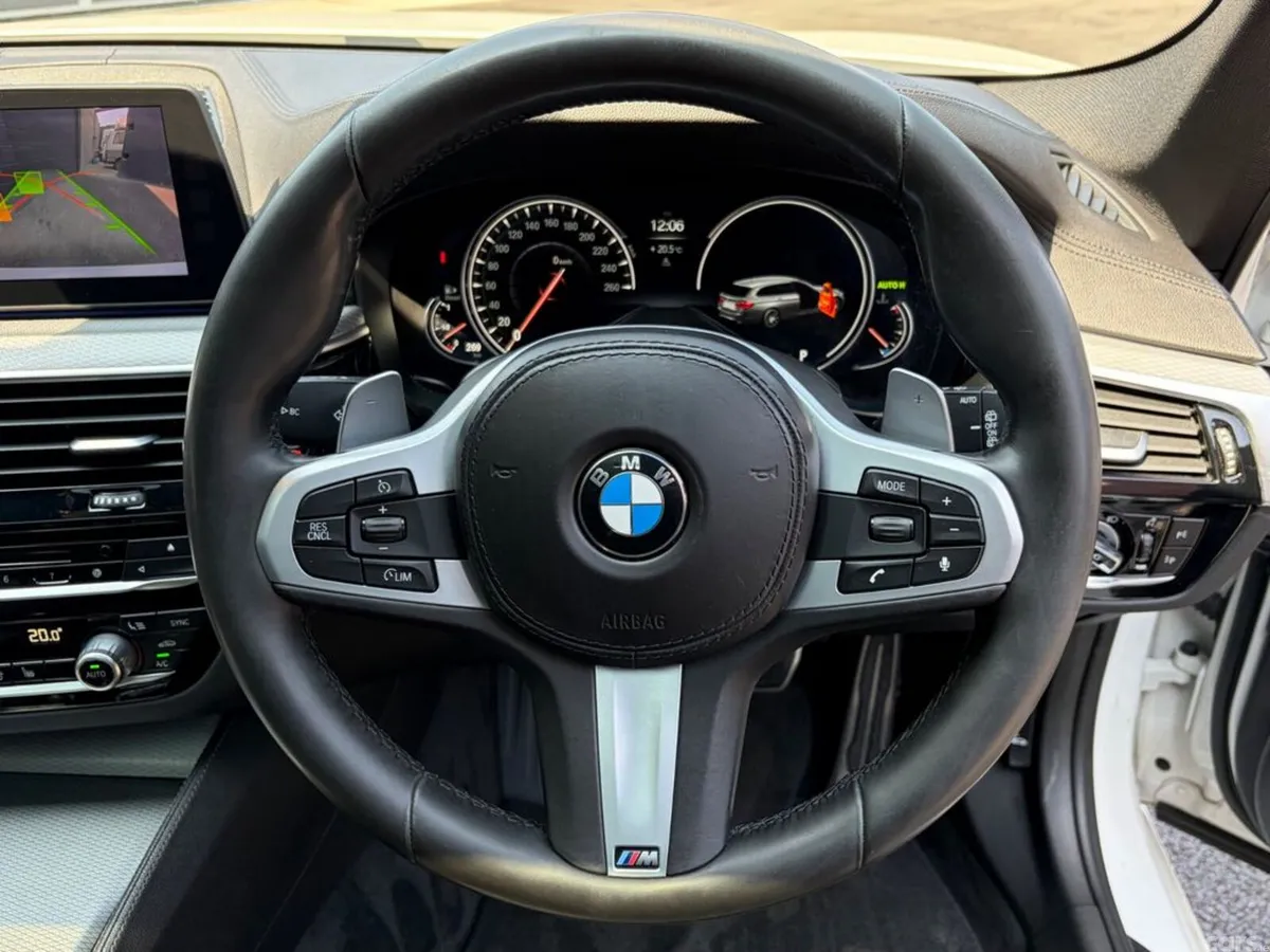 BMW 5-Series Estate, Diesel, 2018, White