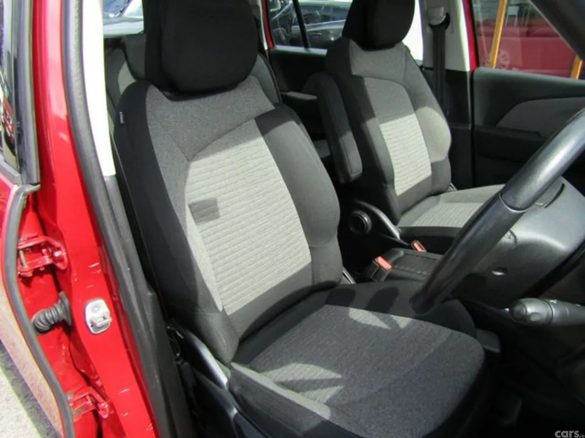 Citroen C4 Picasso MPV, Diesel, 2016, Red