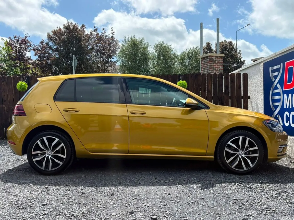 Volkswagen Golf Hatchback, Petrol, 2019, Yellow