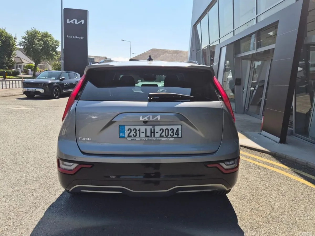 Kia Niro Estate, Electric, 2023, Grey
