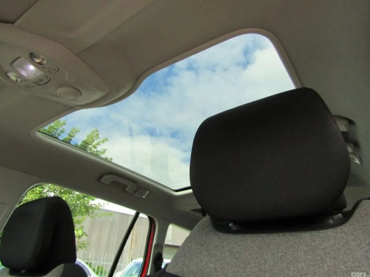 Citroen C4 Picasso MPV, Diesel, 2016, Red