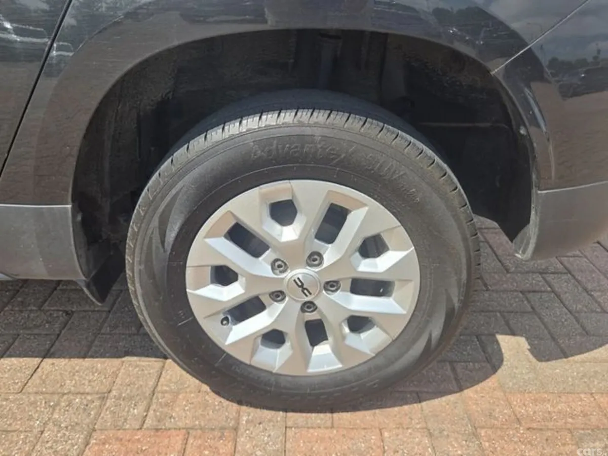 Dacia Duster SUV, Petrol, 2023, Black