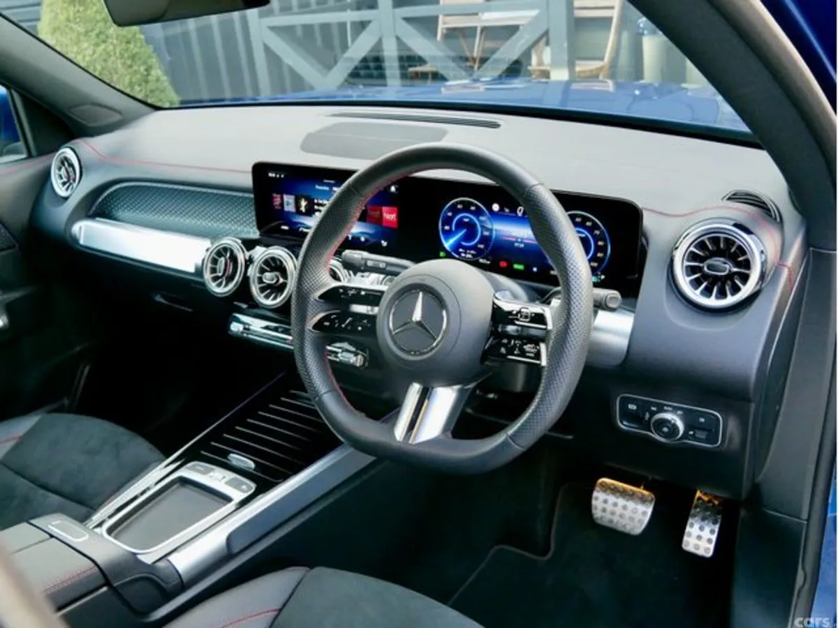 Mercedes-Benz EQB SUV, Electric, 2025, Blue
