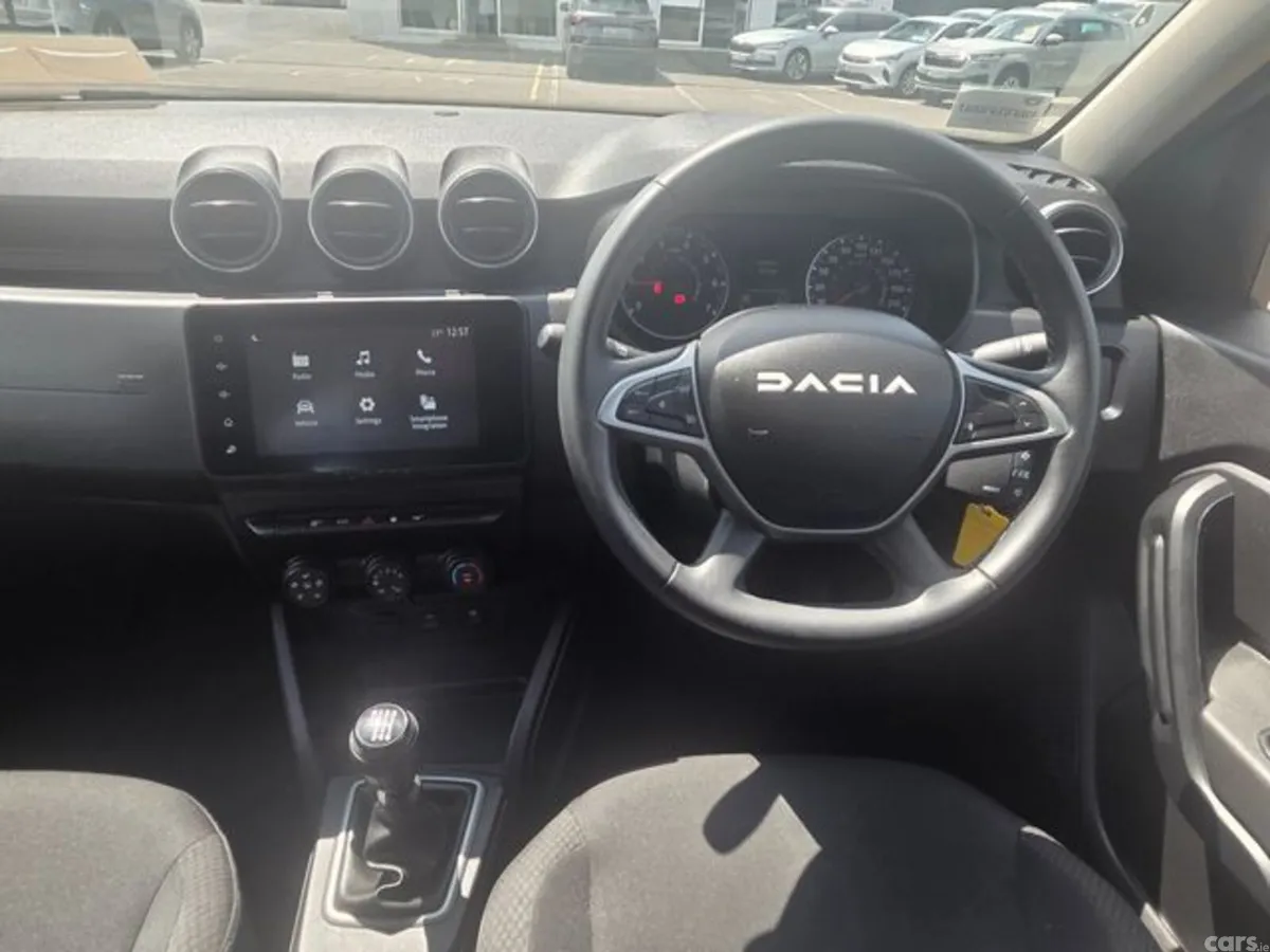 Dacia Duster SUV, Petrol, 2023, Black
