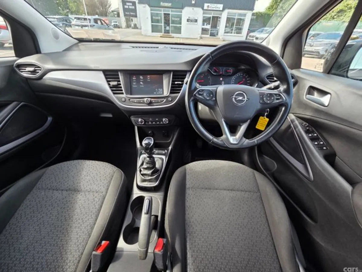 Opel Crossland MPV, Diesel, 2022, Grey