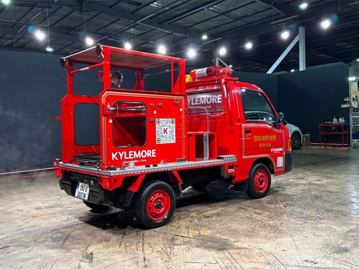 Subaru Sambar MPV, Petrol, 2001, Red