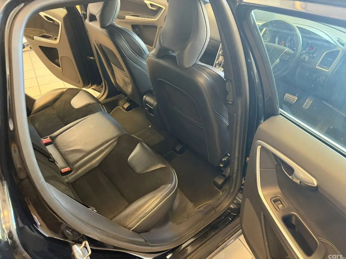 Volvo XC60 SUV, Diesel, 2016, Black