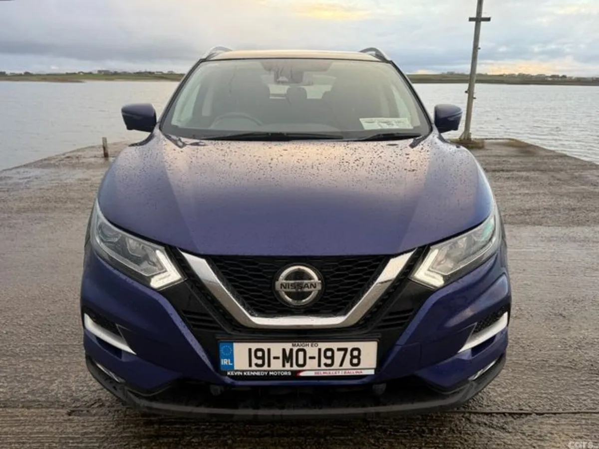 Nissan Qashqai Hatchback, Diesel, 2019, Blue