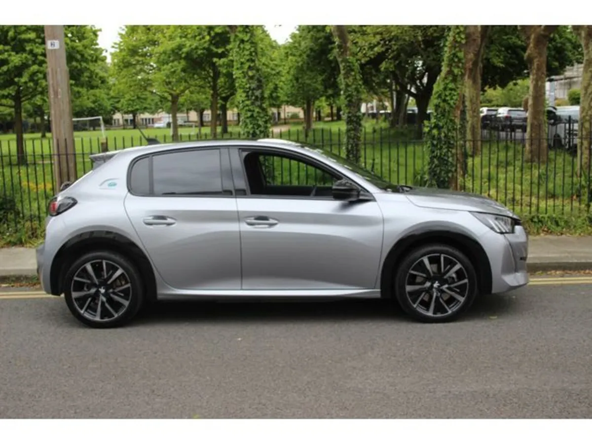 Peugeot 208 Hatchback, Electric, 2024, Grey