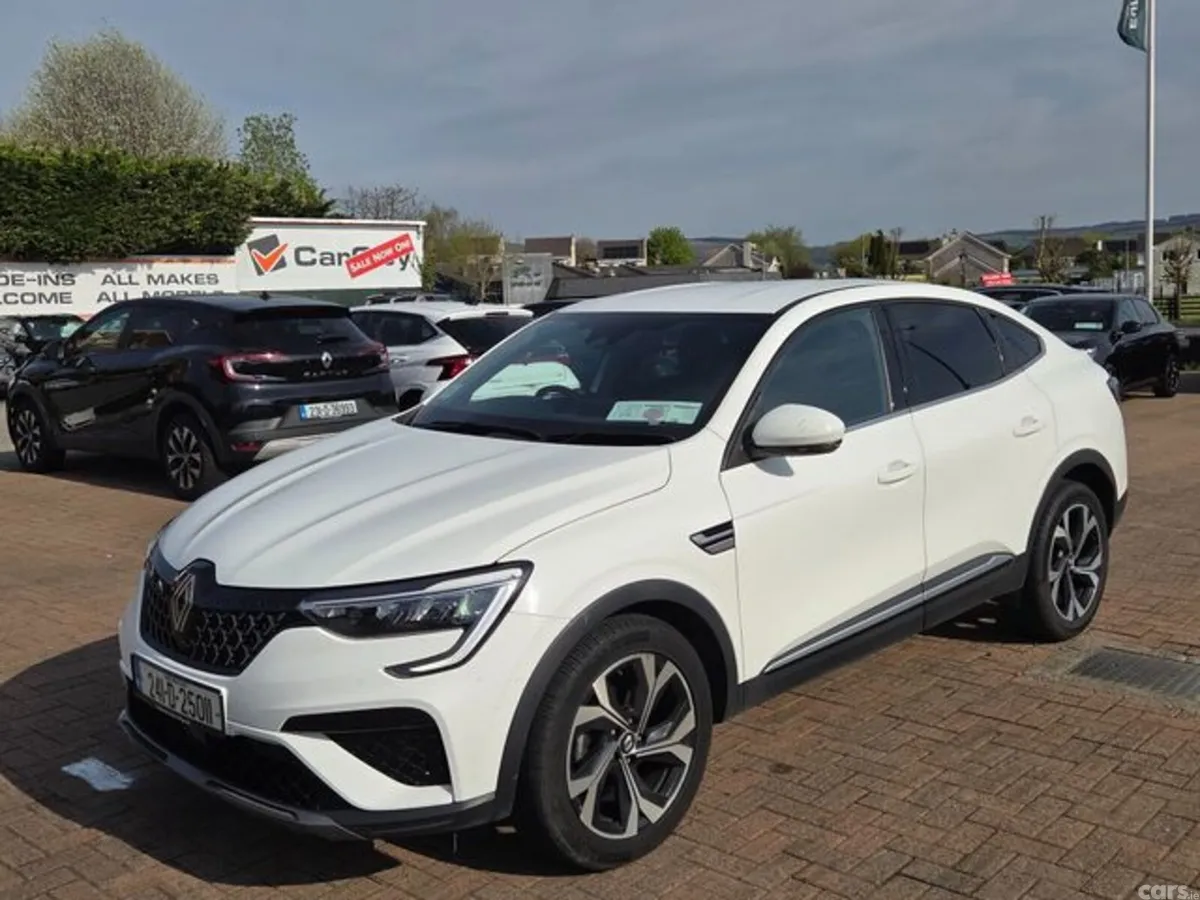 Renault Arkana Hatchback, Petrol, 2024, White
