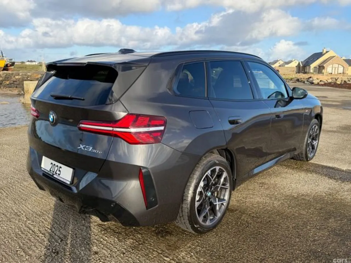 BMW X3 Estate, Petrol Hybrid, 2025, Grey