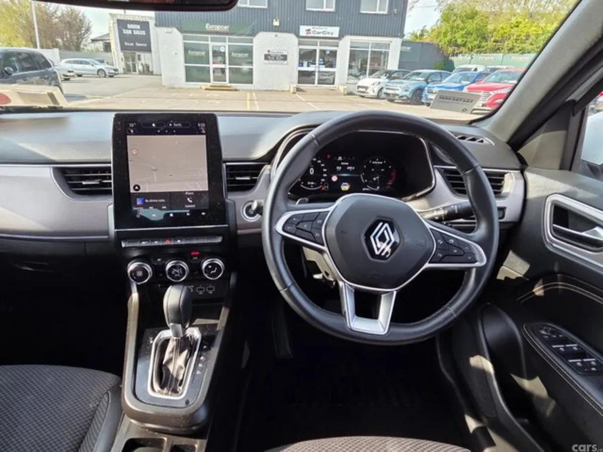 Renault Arkana Hatchback, Petrol, 2024, White