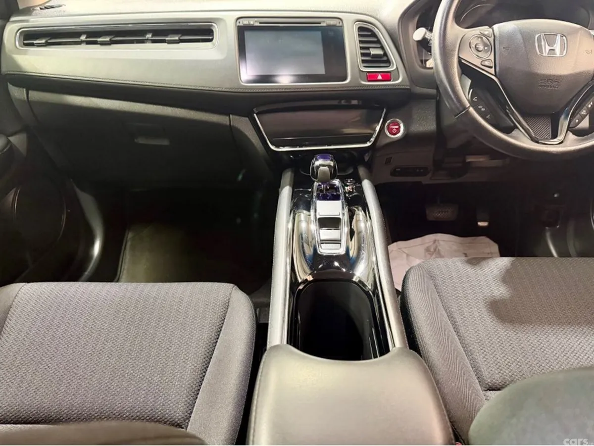 Honda Vezel SUV, Petrol Hybrid, 2014, Black