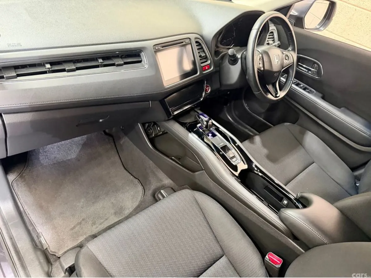 Honda Vezel SUV, Petrol Hybrid, 2014, Black