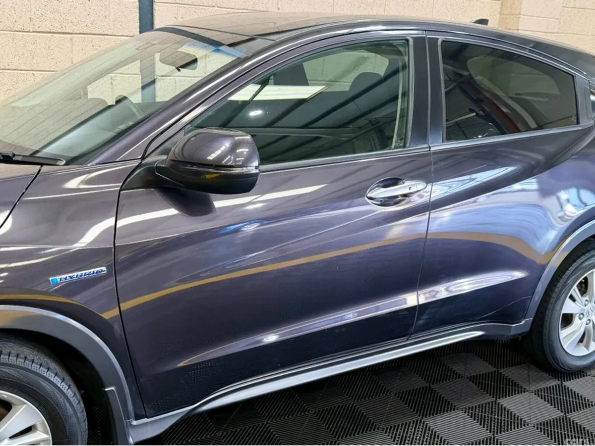 Honda Vezel SUV, Petrol Hybrid, 2014, Black