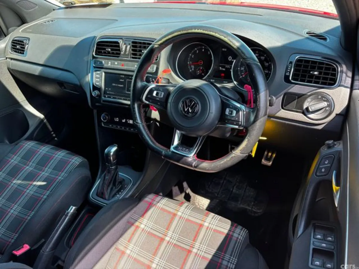 Volkswagen Polo Hatchback, Petrol, 2015, Red