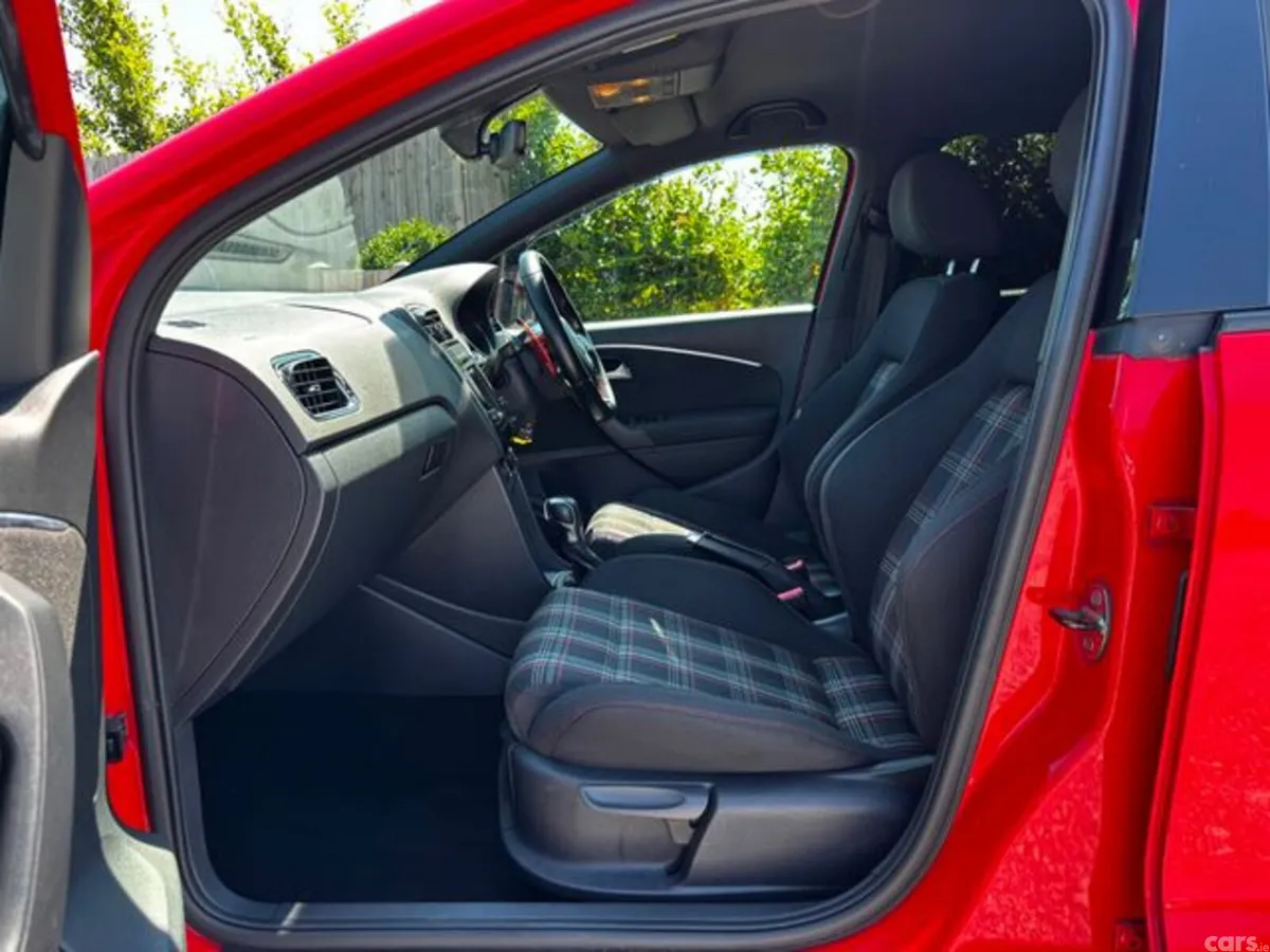 Volkswagen Polo Hatchback, Petrol, 2015, Red