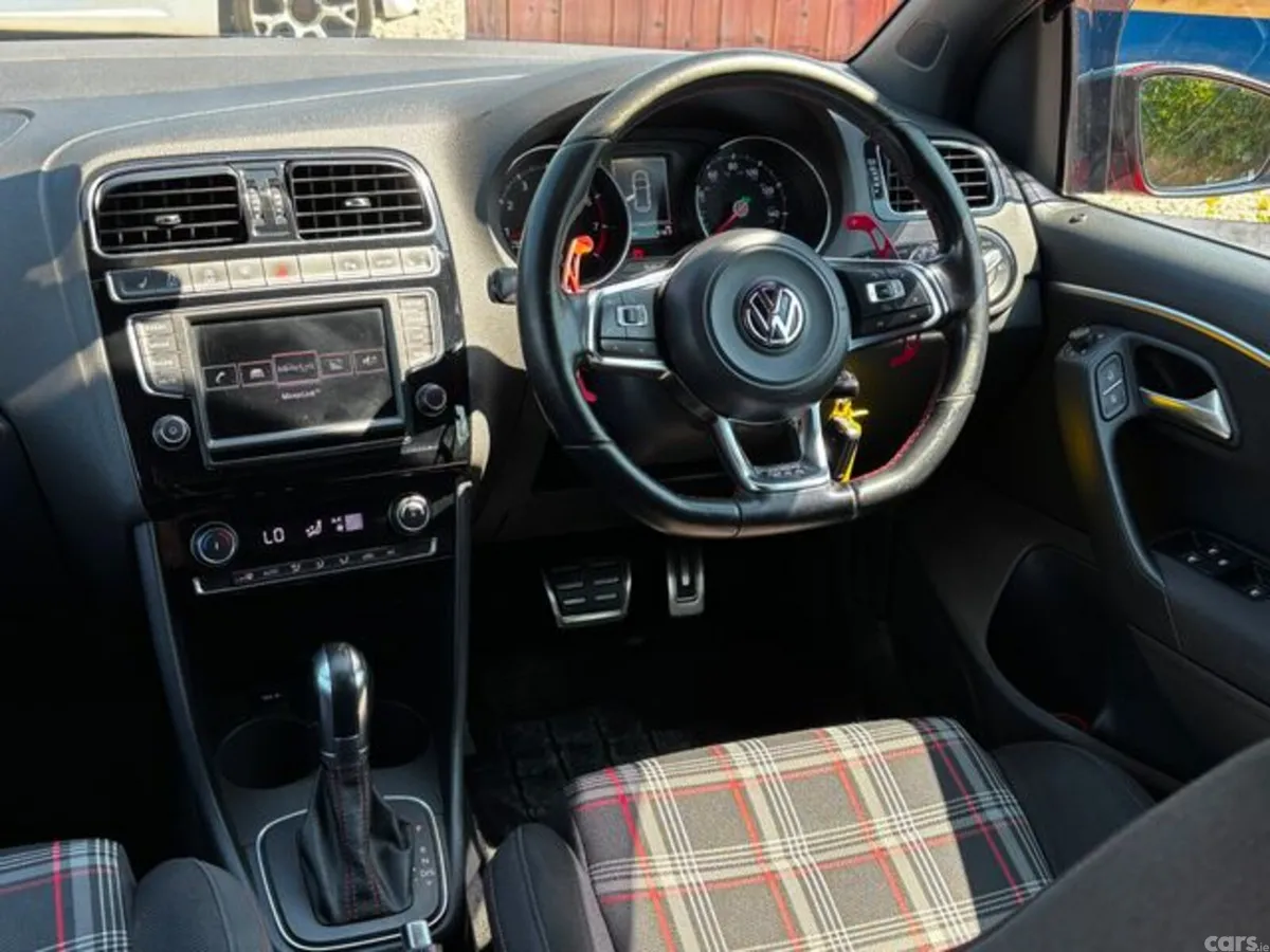 Volkswagen Polo Hatchback, Petrol, 2015, Red
