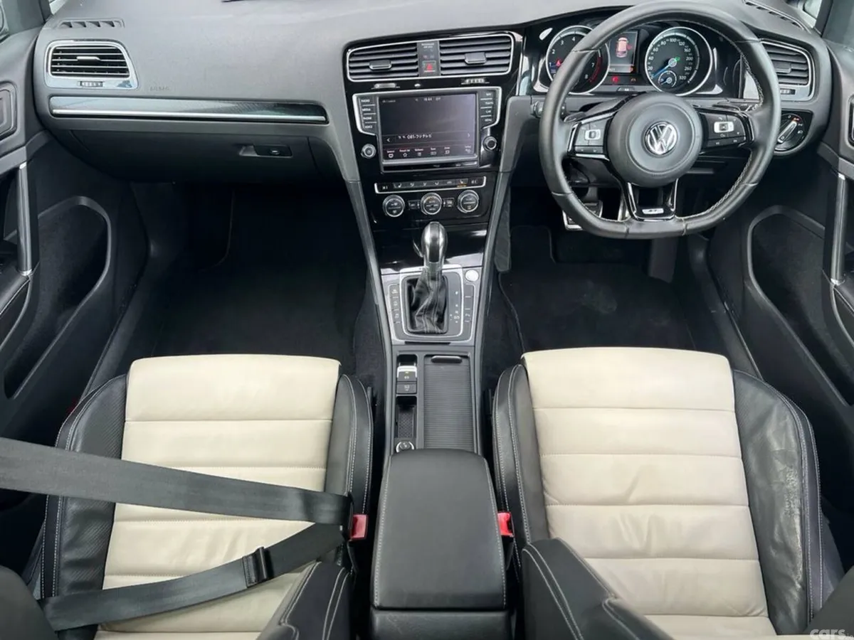 Volkswagen Golf Estate, Petrol, 2015, Blue