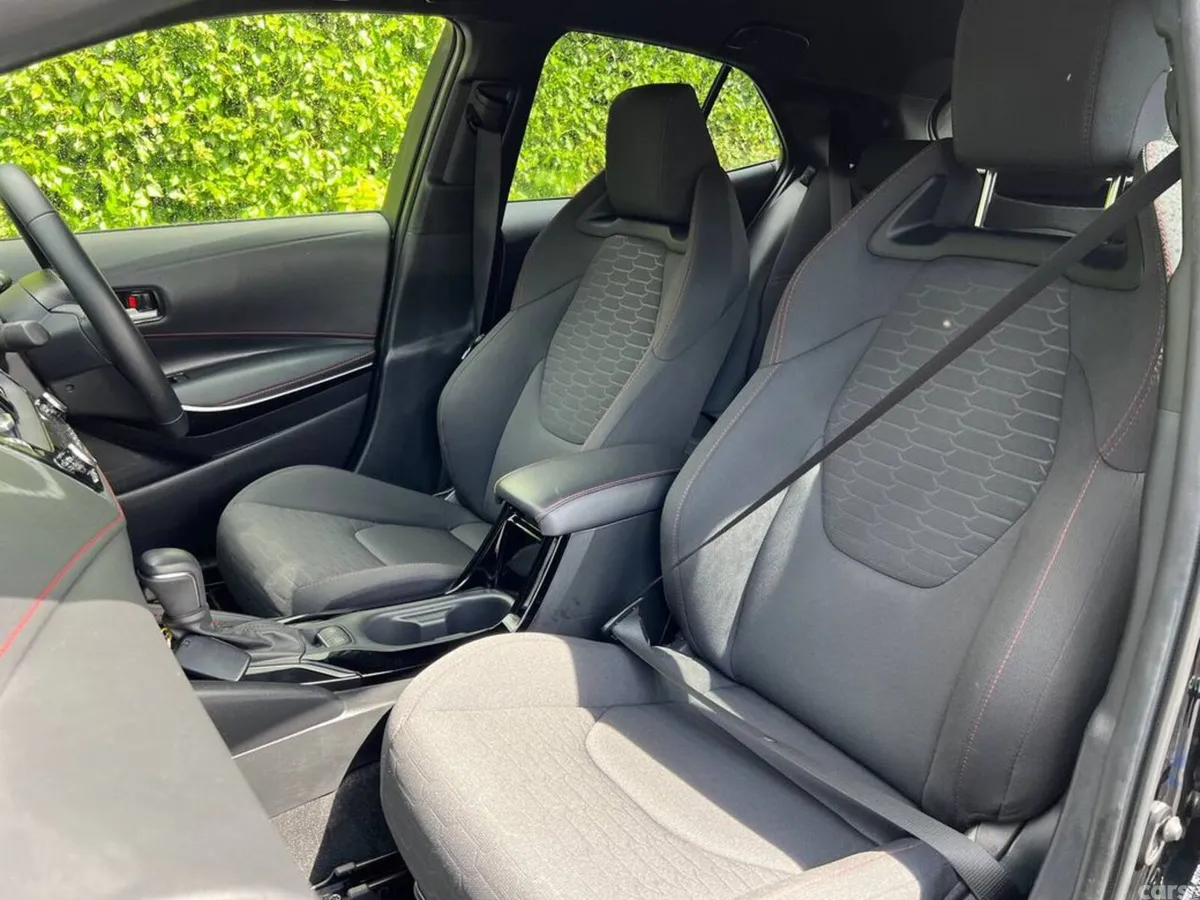 Toyota Corolla Hatchback, Petrol Hybrid, 2025, Black