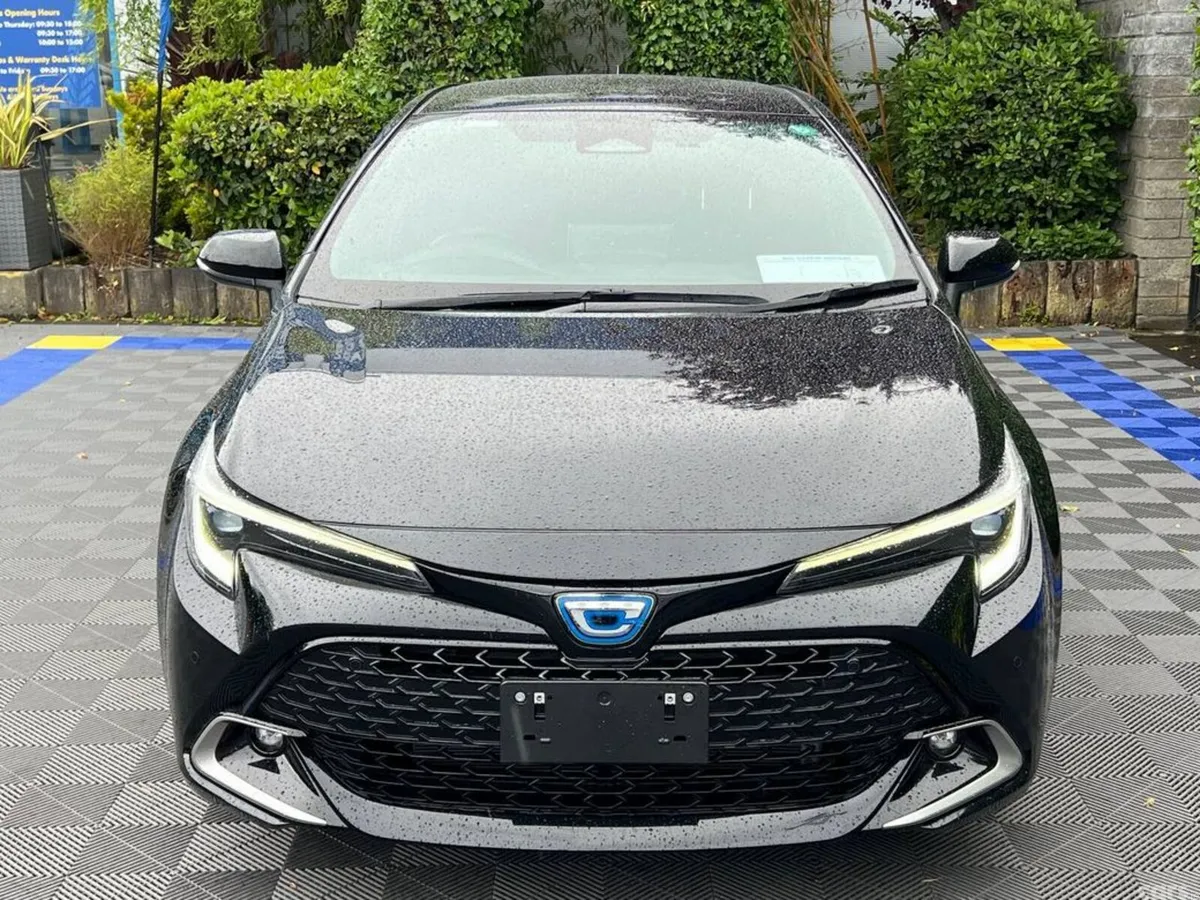 Toyota Corolla Hatchback, Petrol Hybrid, 2025, Black