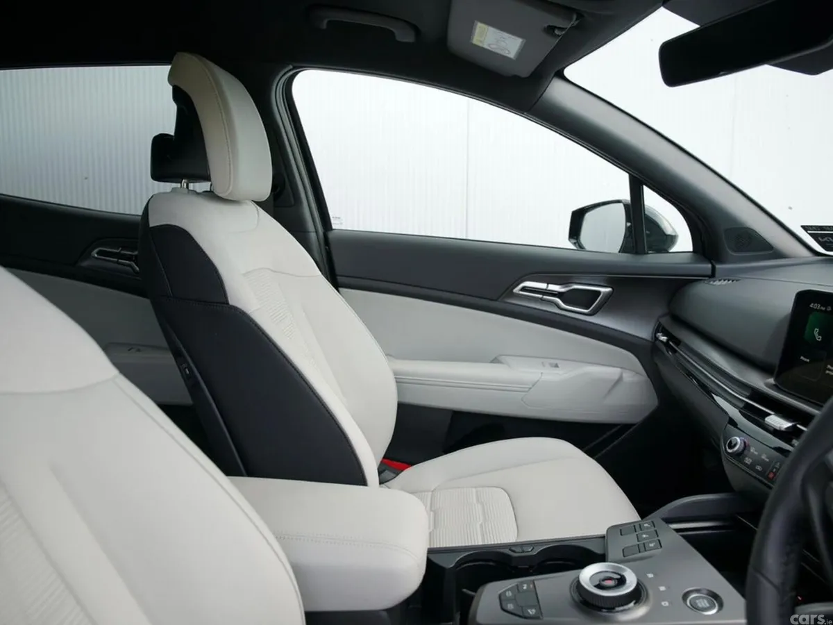 Kia Sportage SUV, Petrol Hybrid, 2027, Black
