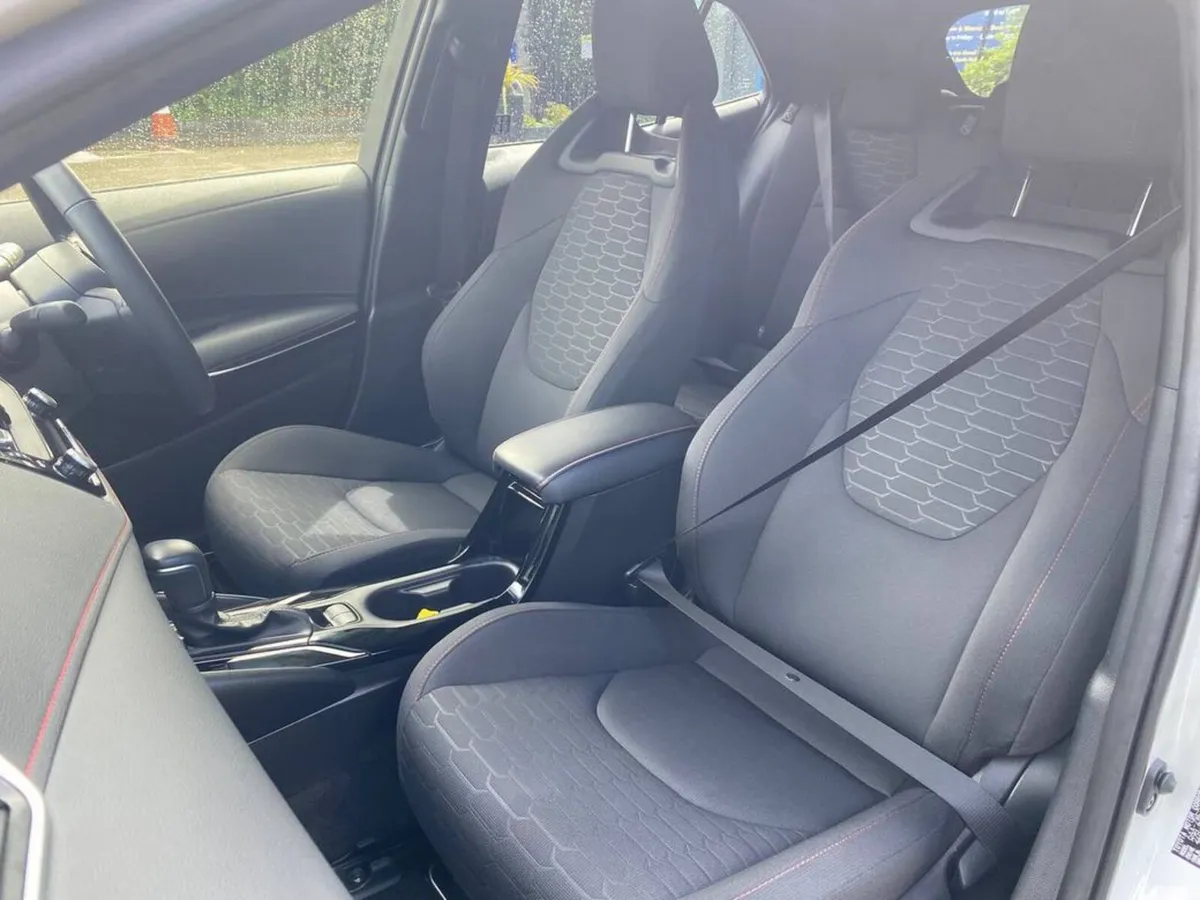 Toyota Corolla Hatchback, Petrol Hybrid, 2025, Black