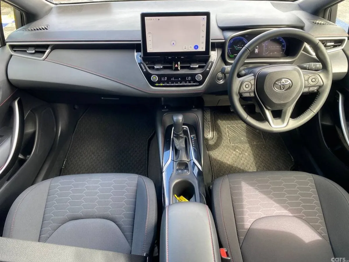 Toyota Corolla Hatchback, Petrol Hybrid, 2025, Black