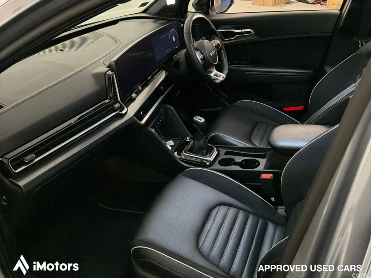 Kia Sportage SUV, Diesel, 2023, Grey