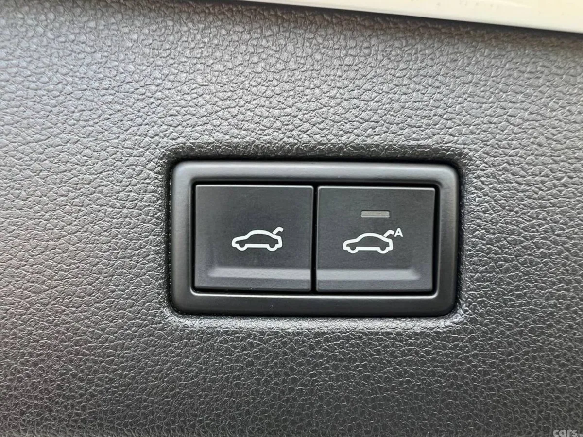 Volkswagen Tiguan SUV, Diesel, 2019, White