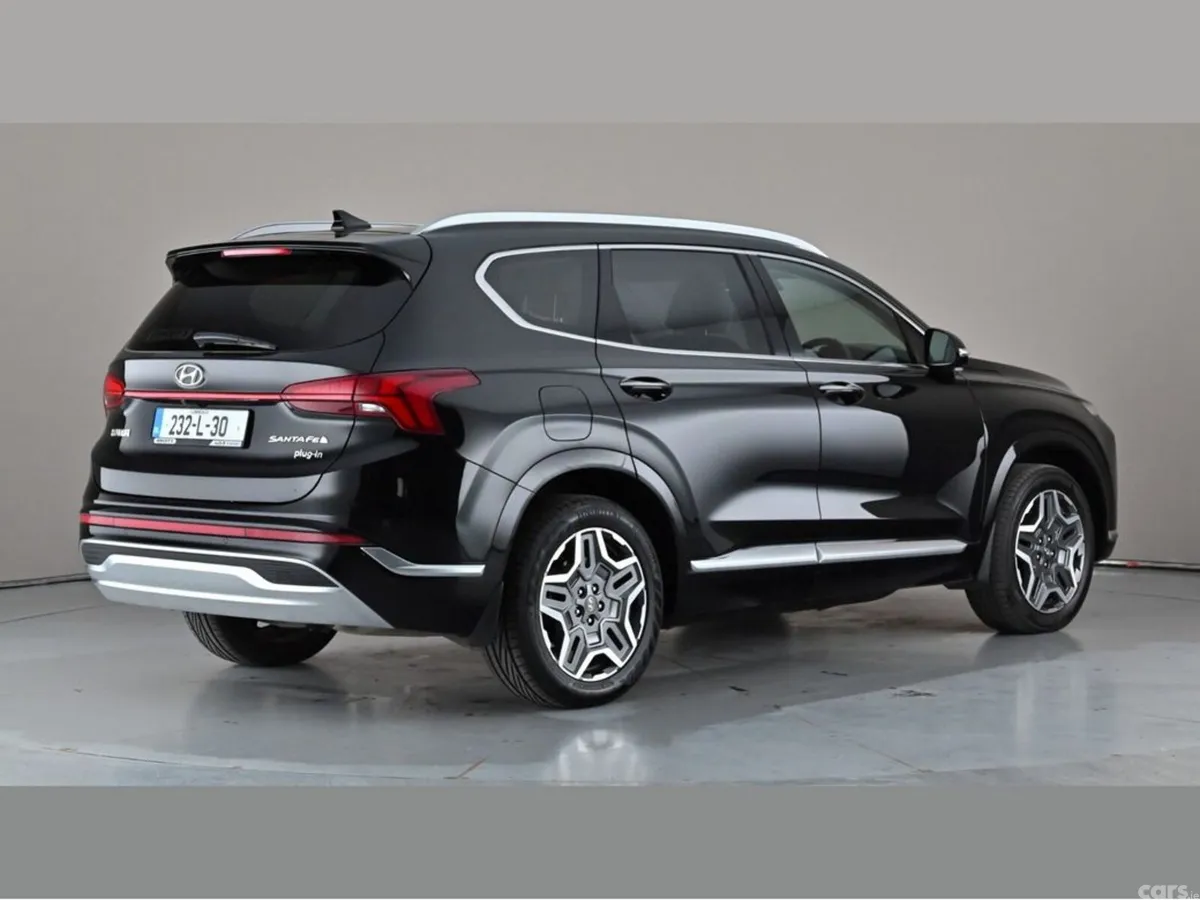 Hyundai Santa Fe SUV, Petrol Plug-in Hybrid, 2023, Black
