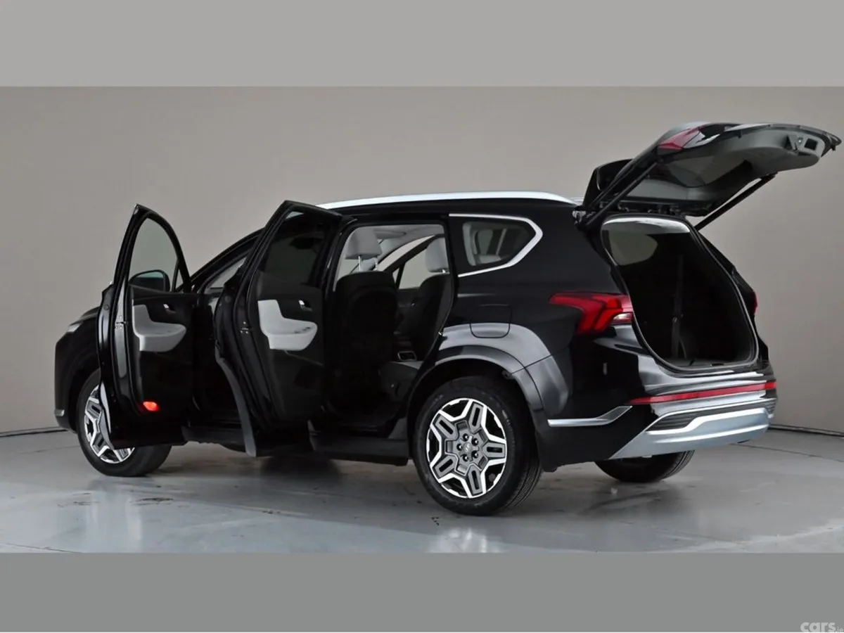 Hyundai Santa Fe SUV, Petrol Plug-in Hybrid, 2023, Black